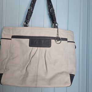 White leather Coach tote